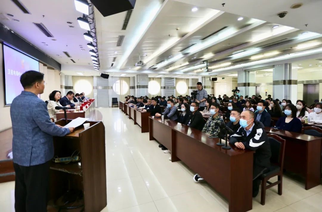 正在上传... 910f2438a2ba70d1ff287ccbbad1948c.jpg