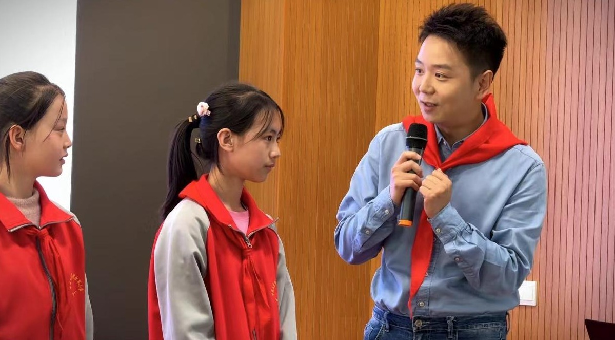 正在上传... d148bd2f911cfc345c4a94dbb289a786.jpg