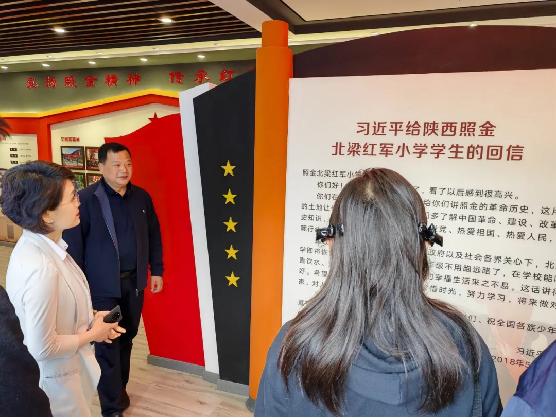 正在上传... de04bb59f362344035cbd9c0977a3967.jpg